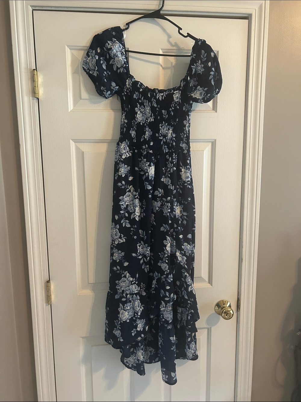 Floral Puff-Sleeve Smocked Midi Dress - Navy and White